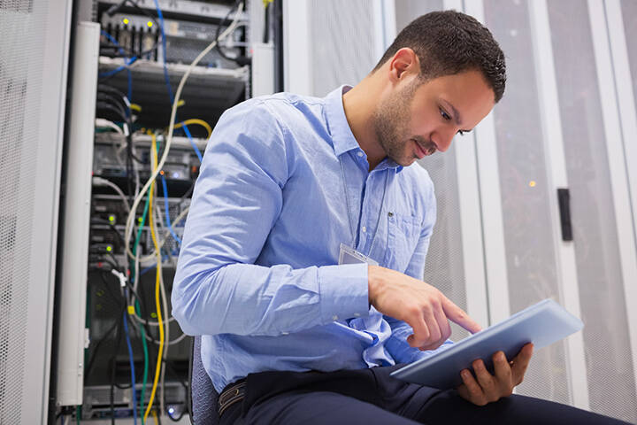 Certificações CISCO - CCNA Certificações CISCO - CCNA